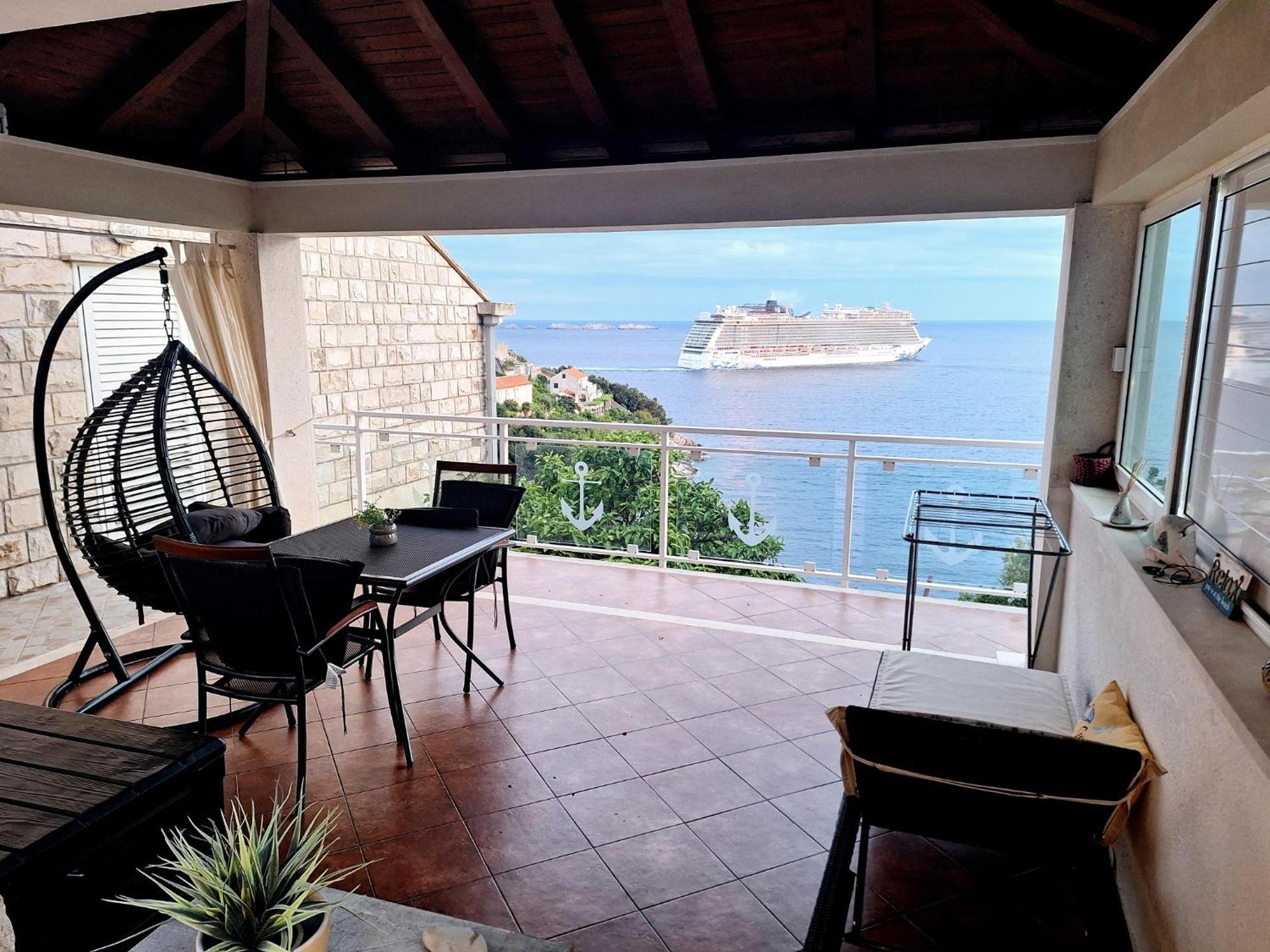 Indy'S Beach Apartments Dubrovnik Exterior photo